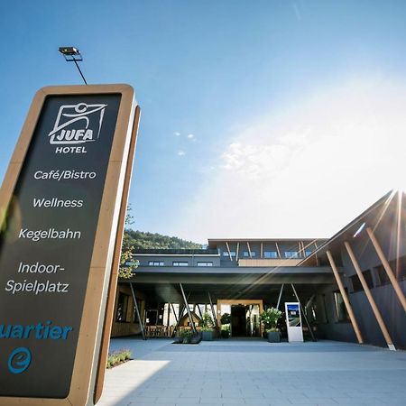 Jufa Hotel ويز المظهر الخارجي الصورة
