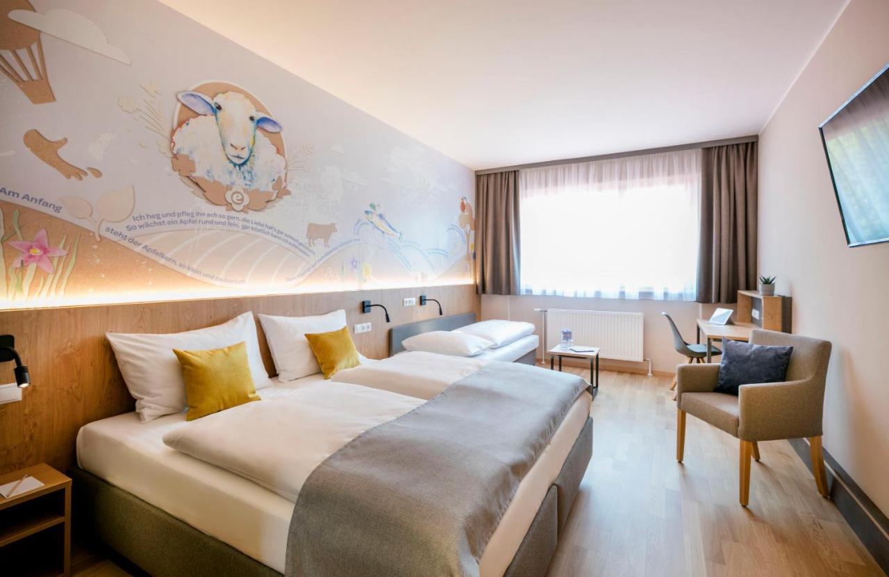 Jufa Hotel ويز المظهر الخارجي الصورة