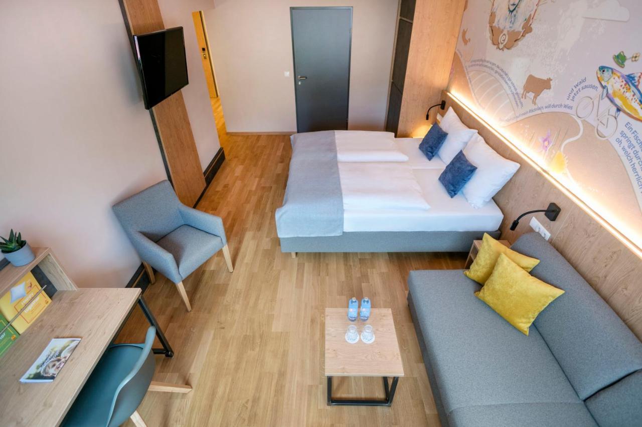 Jufa Hotel ويز المظهر الخارجي الصورة